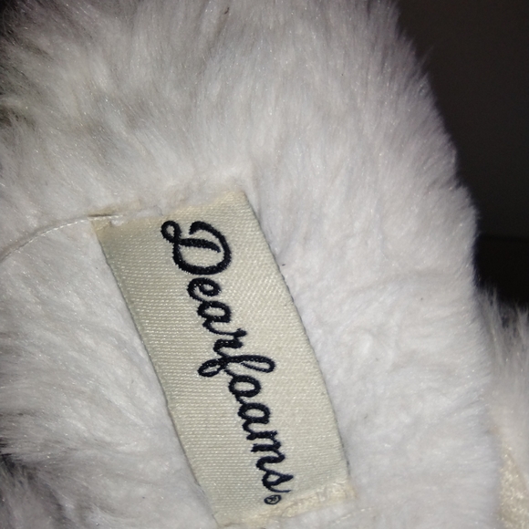 Slippers - Picture 2 of 3